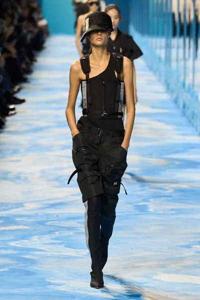 Look 41